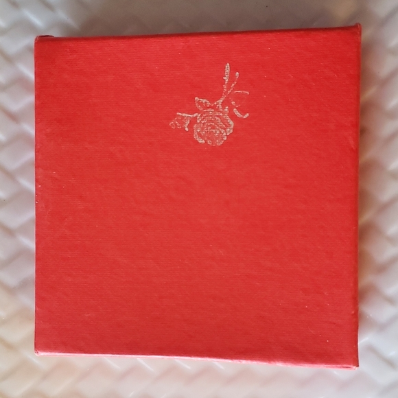 Solid Green Jade Bangle - Picture 7 of 8